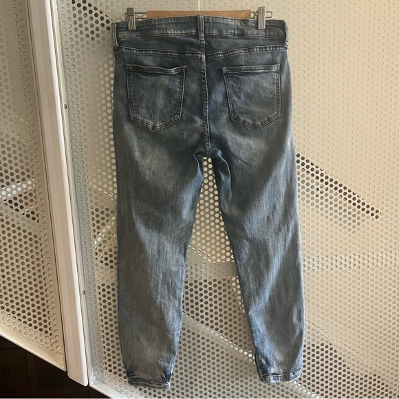 Pistola Denim Mid Rise Slim Fit Distressed Jeans Size 31 Medium Wash Inseam 26” - Picture 9 of 10